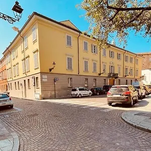 Palazzo Borgocolonne Guest house Parma