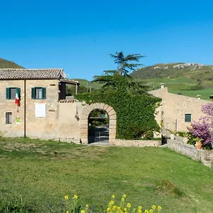  Bed & Breakfast Feudo Rosso Di Cerami